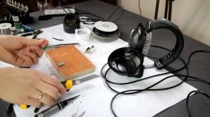 Beyerdynamic DT 770 Detachable cable mod - PART 1