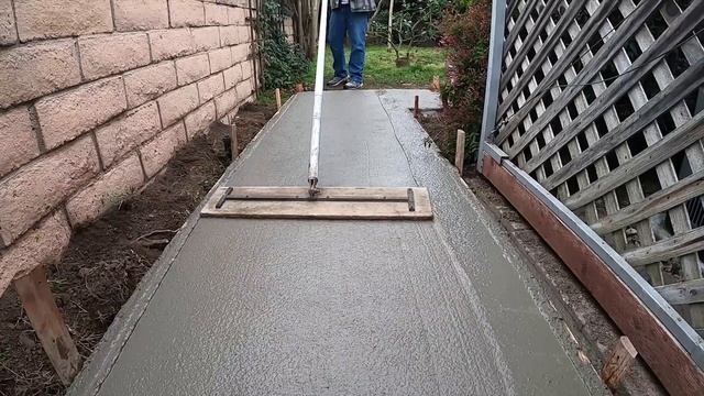 Beginner Concrete Side Walk Slab DIY смотреть онлайн