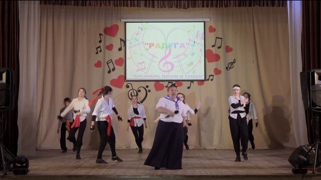 Народный коллектив "Ансамбль песни и танца "Радуга" солистка Чернышева Елена - "Эй, моряк" смотреть онлайн
