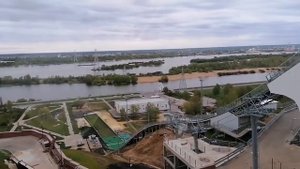 Жуть ?Новое колесо обозрения в Нижнем Новгороде!!! Кабинки качаются или я трус??)