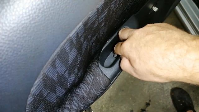 Nissan Note How to Remove Back Door Speaker