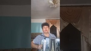 Мама я летчика  люблю .