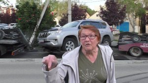 Анапа. Курортные страсти у Уралсиба. Двумя эвакуаторами увезли крузака