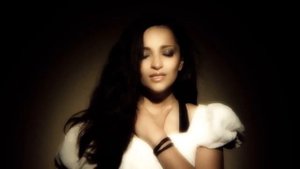 Теона Дольникова