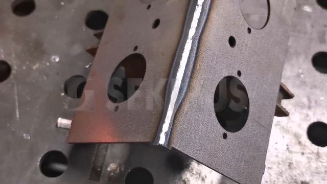 Ручная лазерная сварка с подачей проволоки. Аппарат лазерной сварки SEKIRUS