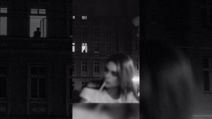 Глаза карие- карие