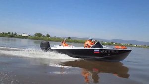 Казанка 2 м на реке Селенга и озере Байкал .