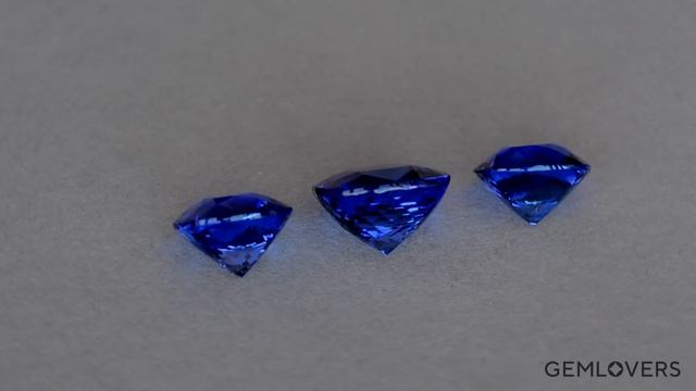 Натуральные танзаниты для комплекта украшений
