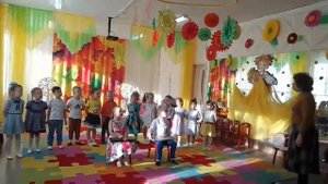 Весёлая песенка  "Колючий дождик"  А.Евдотьева