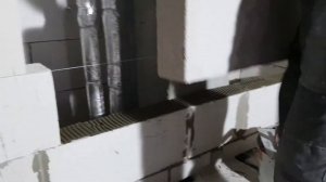 Кладка газосиликатных блоков на клей.Перегородка толщиной 120 мм