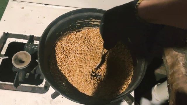 Как избавиться от поноса у поросят. Секретный способ "как не убирать навоз в сарае" смотреть онлайн