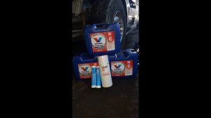 Дальнобой на Volvo VNL. Очередное ТО на CUMMINS ISX 15