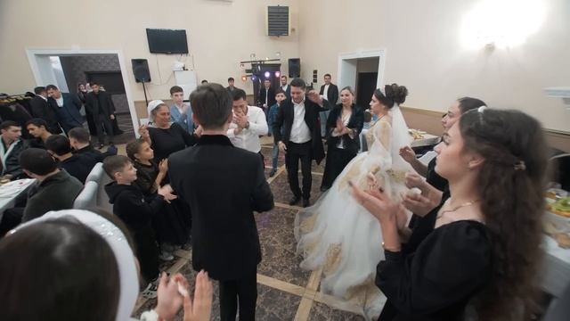 Мурша Боленко андя ла боря цэрэ Князь и Луиза смотреть онлайн