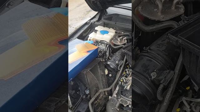 Замена воздушного фильтра на  VWTouareg 3.0TDI
