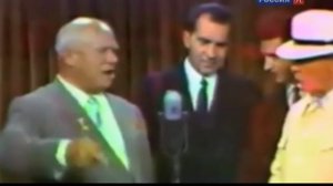 Никита Хрущев обещал американцам ручкой помахать