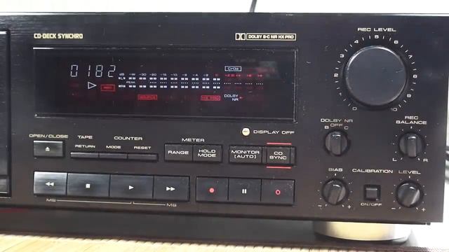 Подделка? Редкий гость Polaroid. Корпус хром, а лента железо. Почему?#audiocassette #polaroid