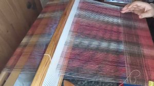 Процесс ткачества палантина