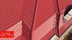 Модульная металлочерепица BUDMAT, профиль Venecja, цвет Красный. Кровля под ключ | TerraRoof.kz
