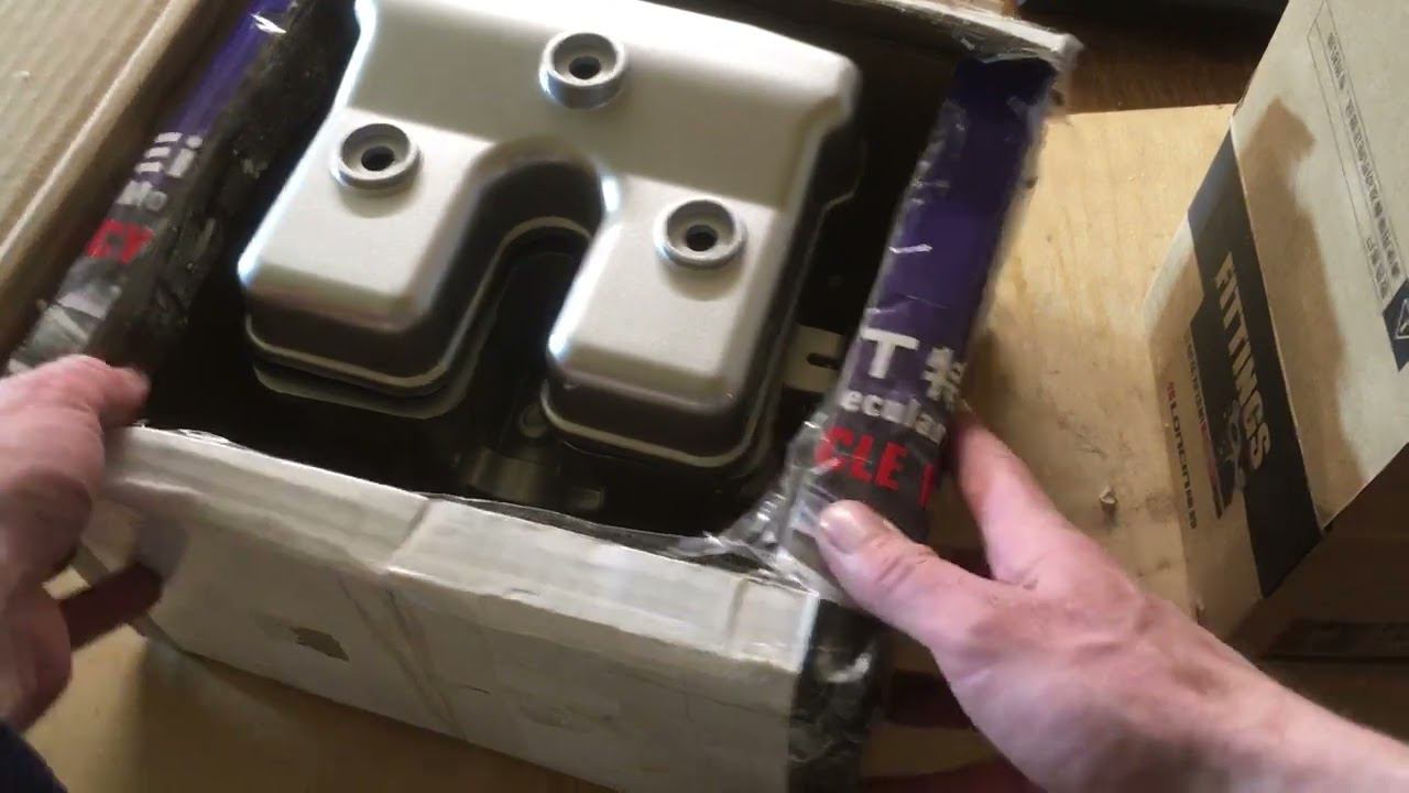 Привезли запчасти VOGE 300 смотреть онлайн