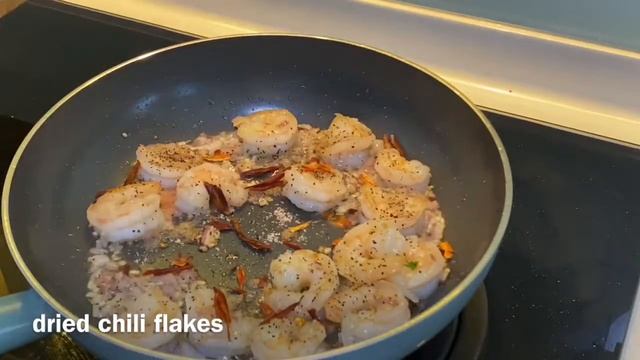 SHRIMP SQUID INK PASTA | HOW TO MAKE SQUID INK PASTA смотреть онлайн