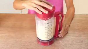 Дозатор для теста c миксером Pancake Machine