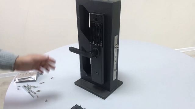 Электронный дверной замок PHILIPS EasyKey 7300