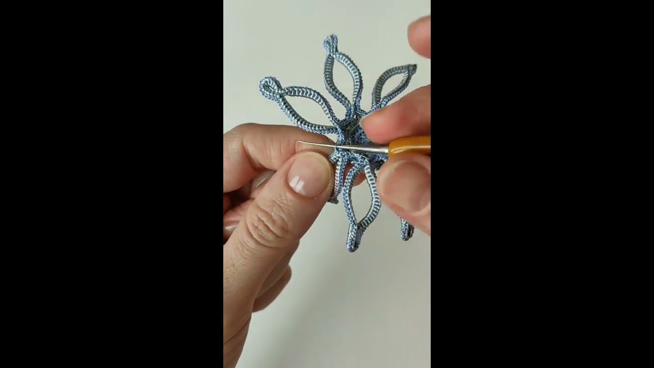 Часть 15. Придание формы лепесткам цветочка. смотреть онлайн