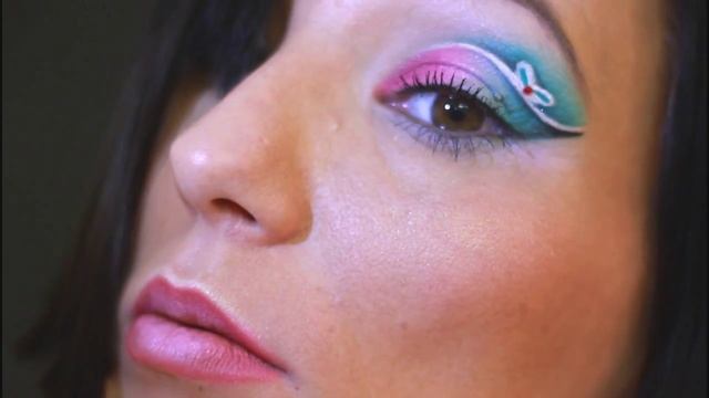 Фантазийный макияж. Бантик. смотреть онлайн