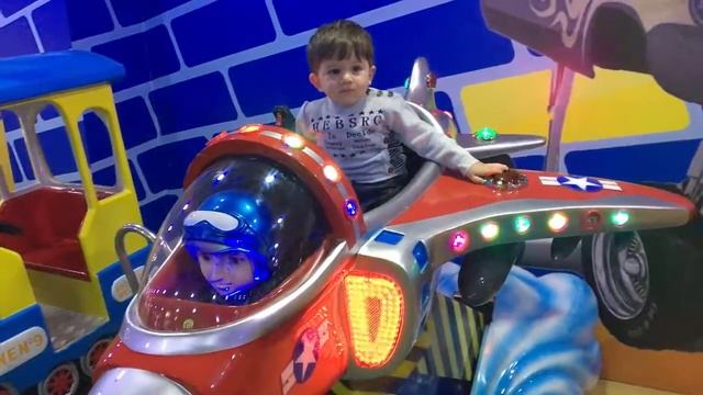 Детский Развлекательный Центр, Детский Самолёт смотреть онлайн