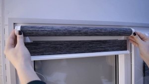 Установка рулонной шторы День-Ночь Мини DELFA