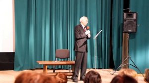 Василий Лановой читает стихи военных лет