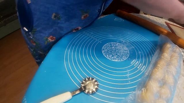 Тонкие хрустящие лепешки  Вариант хвороста