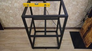 Покраска металлической тумбы под аквариум