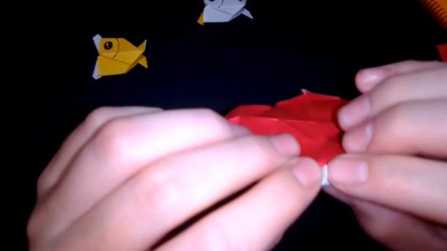Оригами Рыбка. Как сделать рыбку из бумаги? смотреть онлайн