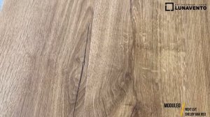 Видео обзор кварцвинила Shelby Oak 853 от Moduleo. Обзор тиснения, фаски декора Shelby Oak 853