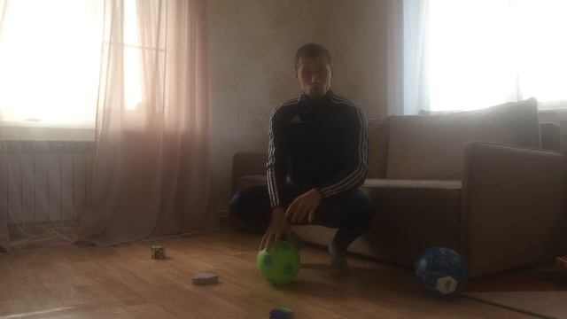 Тренировочное занятие для футболистов младшего школьного звена смотреть онлайн