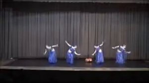 Танец с кувшинами