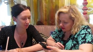 121 Вышивка: встреча двух вышивальщиц