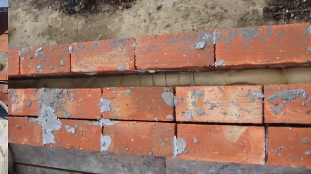 Заливка утеплителя ппу в стену при строительстве.Альянс Проф .Termoizol-ppu