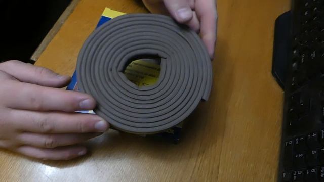 Уплотнитель самоклеющийся Stomil Sanok Р 9x5.5 мм 6 м Коричневый (SD-39AX) смотреть онлайн