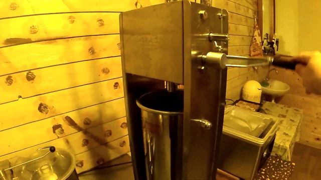 Мини колбасный цех. Обзорная экскурсия по моей поварне смотреть онлайн