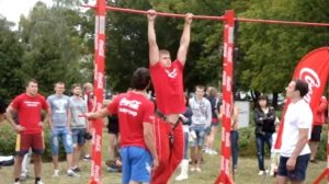 Евгений   7 раз   подтягивания +32 кг Street Workout Бобруйск  03 07 14 г