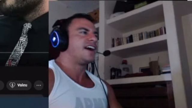 SUPER XANDAO REACT~ Ele reagindo a PESOS FALSOS! Area 51 смотреть онлайн