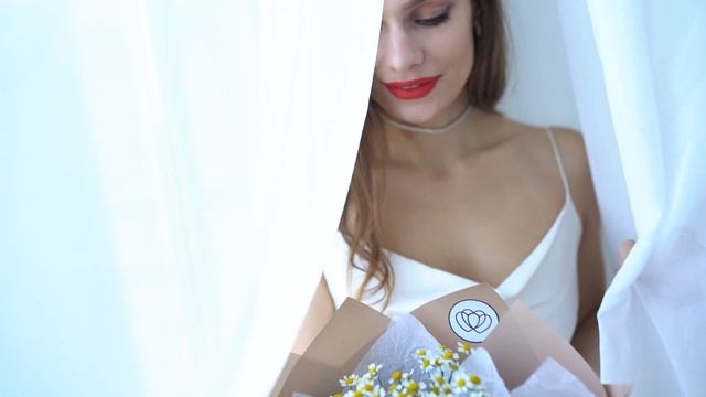 Букет из 15 матрикарий (ромашек) смотреть онлайн