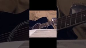 Просто обними и не закрывай глаза 😍 невероятный голос под гитару