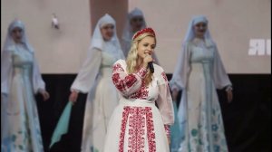 Анастасия Карасева - Гляжу в озёра синие