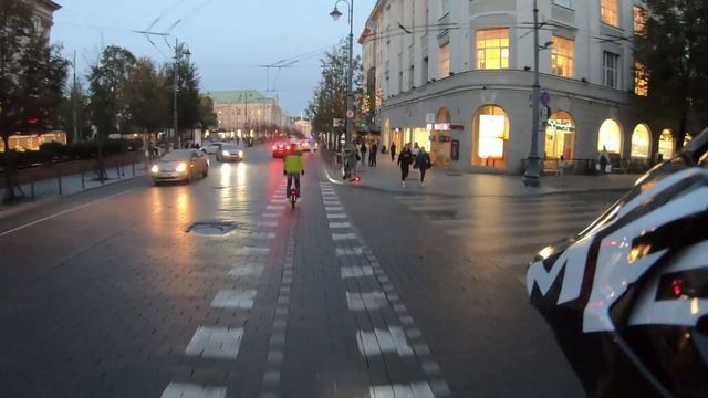 Vilnius, Lithuania - long ride with my son with KingSong 16x and Inmotion V8 смотреть онлайн