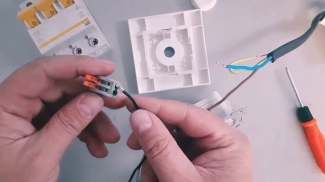 Как Подключить Диммер...Схема подключения Светорегулятора... смотреть онлайн