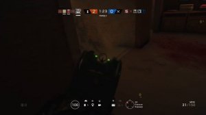 Tom Clancy's Rainbow Six® Siege один против четверых