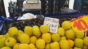 Турецкий базар. Фрукты в мае в Турции, клубника, абрикос, черешня, дыня, арбуз.#жизньвтурции #мерси